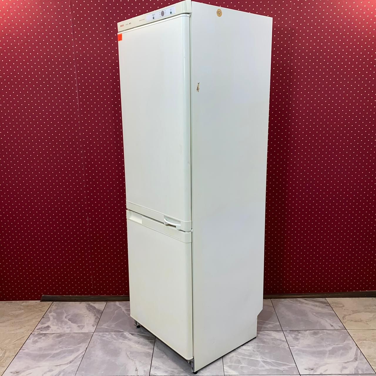 Холодильник Bosch  (3)